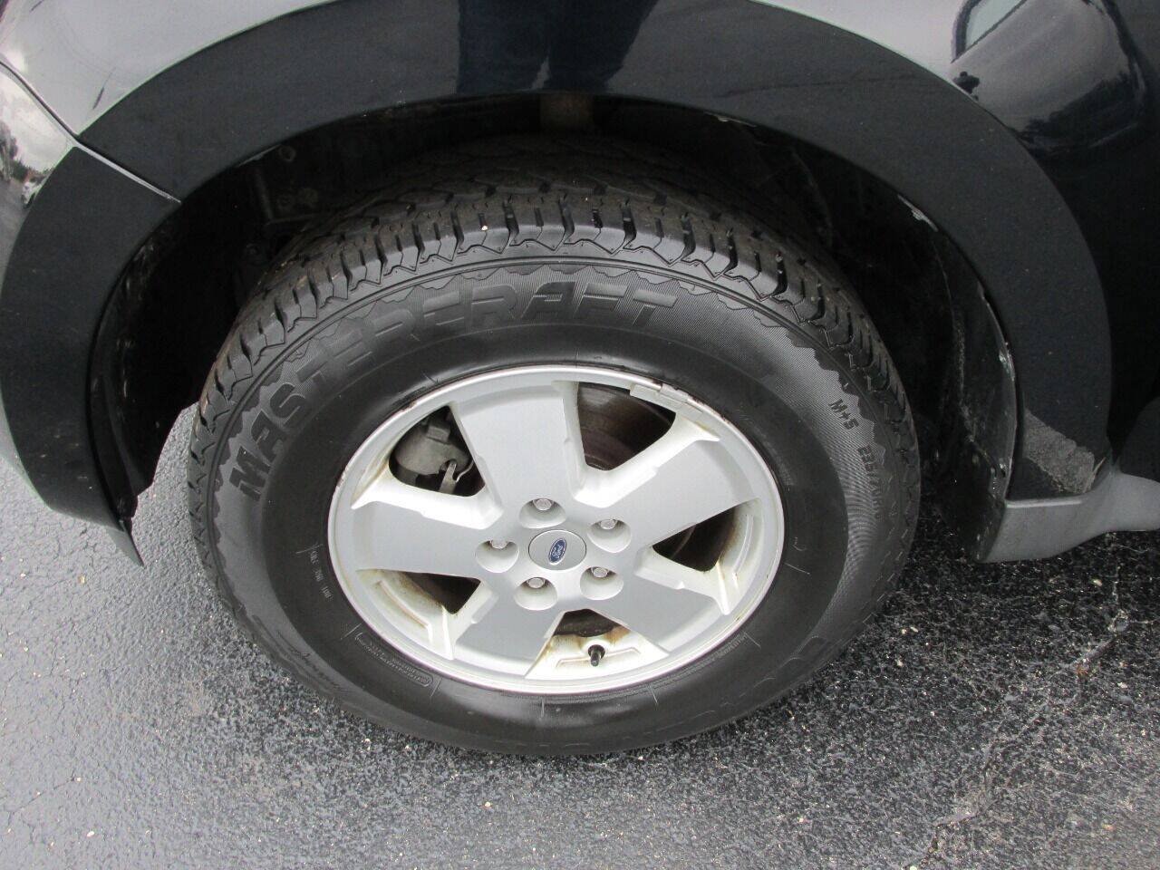 Used 2012 Ford Escape XLT FWD image 34