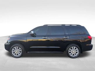 Used 2011 Toyota Sequoia Platinum AWD/4WD video 2