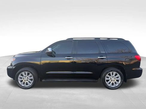 Used 2011 Toyota Sequoia Platinum AWD/4WD image 2
