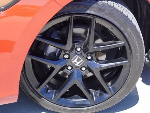 Used 2023 Honda Civic Sport image 11
