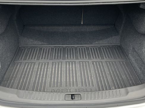 Used 2015 Chevrolet Malibu LTZ FWD image 42