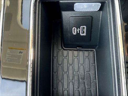 Used 2023 Lincoln Aviator Black Label Grand Touring AWD/4WD image 16