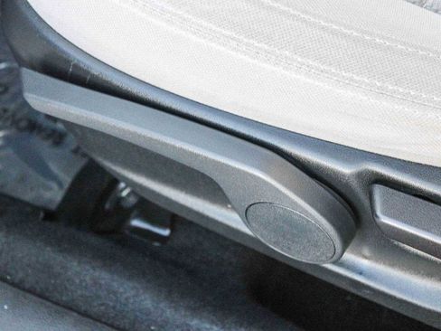 Used 2018 Subaru Forester 2.5i w/ Alloy Wheel Package image 18