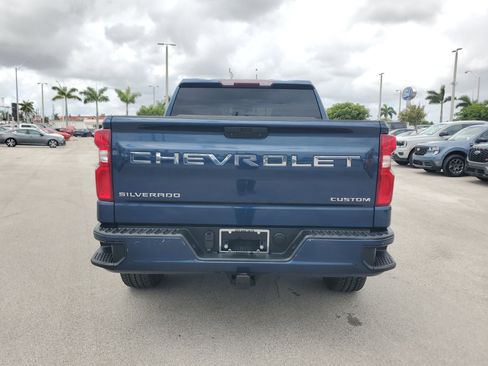 Used 2022 Chevrolet Silverado 1500 Custom image 5
