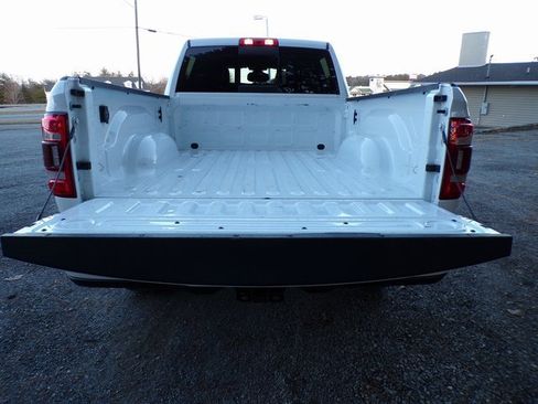 Used 2024 RAM 2500 Laramie image 7