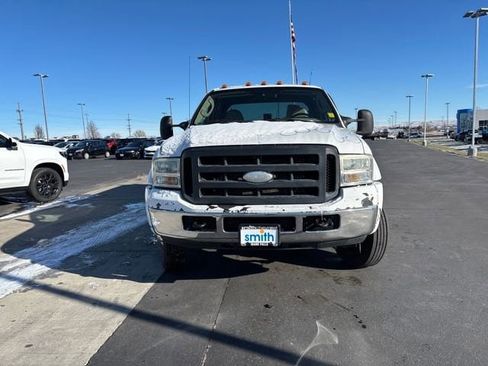 Used 2007 Ford F550 2WD Crew Cab Super Duty image 8
