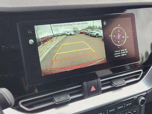 Used 2022 Kia Niro EX w/ Cold Weather Package FWD image 18