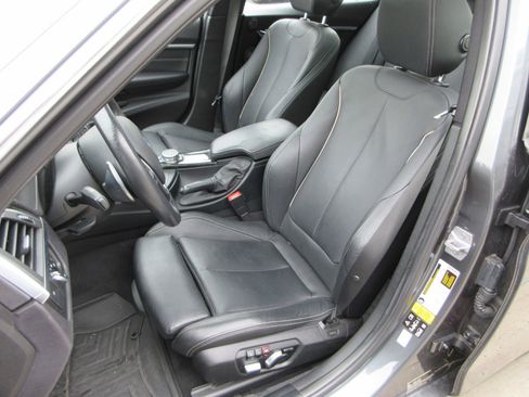 Used 2016 BMW 328i xDrive Wagon image 21