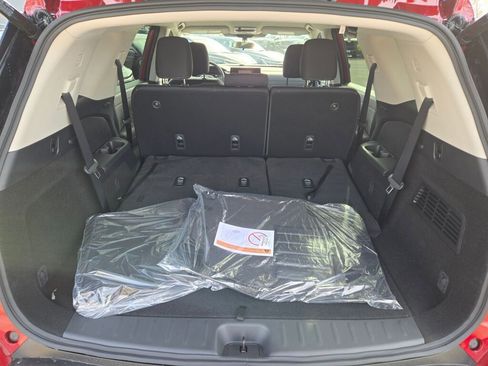 New 2026 Nissan Pathfinder SV AWD/4WD image 13