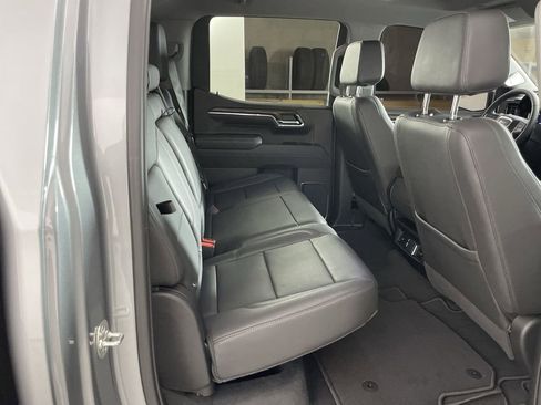 Used 2025 GMC Sierra 1500 SLT image 26