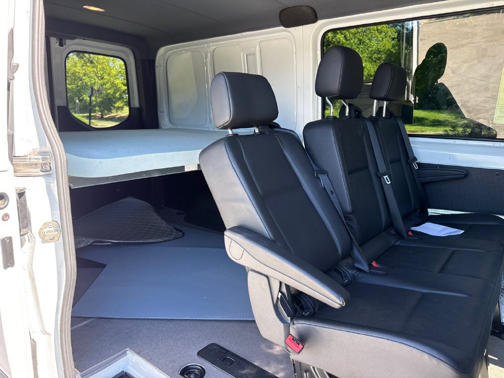 Used 2020 Mercedes-Benz Sprinter 2500 image 33
