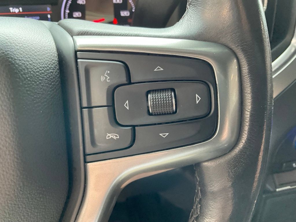 Used 2022 Chevrolet Silverado 1500 LT Trail Boss w/ Bed Protection Package AWD/4WD image 13