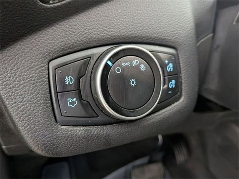 Used 2016 Ford Escape Titanium image 16