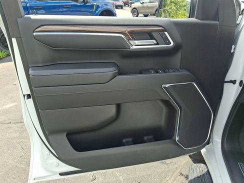 Used 2024 Chevrolet Silverado 1500 RST AWD/4WD image 12