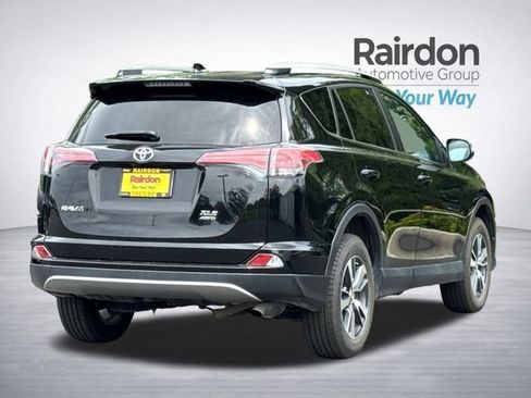 Used 2018 Toyota RAV4 XLE w/ Plus Extra Value Package AWD/4WD image 6