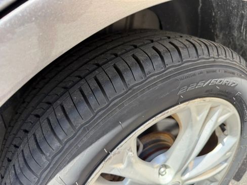 Used 2012 Ford Fusion SE FWD image 22