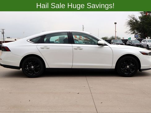 Used 2024 Honda Accord EX image 5