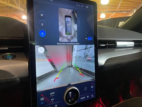 Used 2023 Ford Mustang Mach-E GT image 17