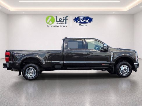Used 2024 Ford F350 King Ranch w/ Chrome Package AWD/4WD image 9