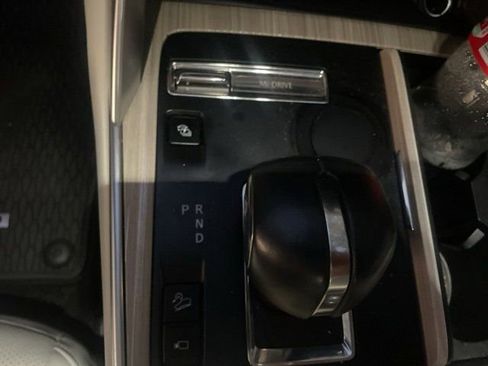 Used 2024 MAZDA CX-90 Plug-In Hybrid w/ Premium Plus image 18