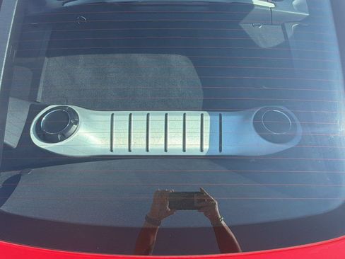 Used 2019 Porsche 718 Cayman RWD image 23