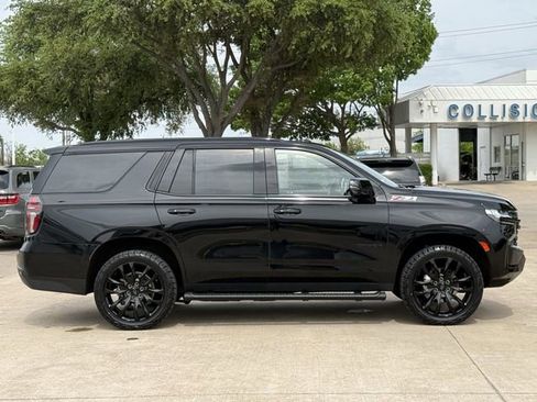 Used 2023 Chevrolet Tahoe Z71 w/ Luxury Package image 3