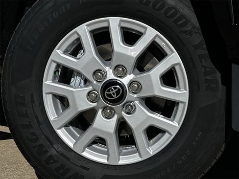 New 2025 Toyota Tacoma SR5 image 25