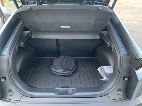 New 2026 Toyota C-HR AWD/4WD image 18