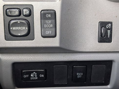 Used 2008 Toyota Tundra Limited image 8