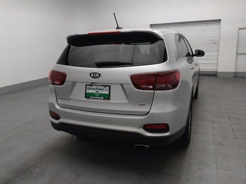 Used 2020 Kia Sorento LX FWD image 7