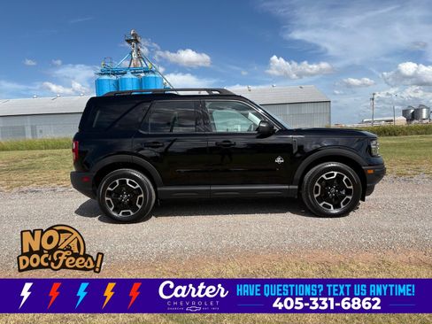 Used 2023 Ford Bronco Sport Outer Banks w/ Tech Package AWD/4WD image 3