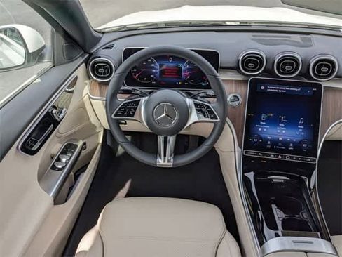 Used 2024 Mercedes-Benz C 300 4MATIC Sedan image 34
