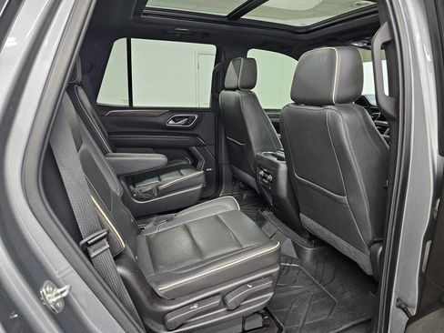 Used 2021 Chevrolet Tahoe Premier w/ Premium Package AWD/4WD image 27