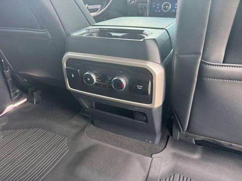 Certified 2024 Ford Expedition Limited RWD image 20
