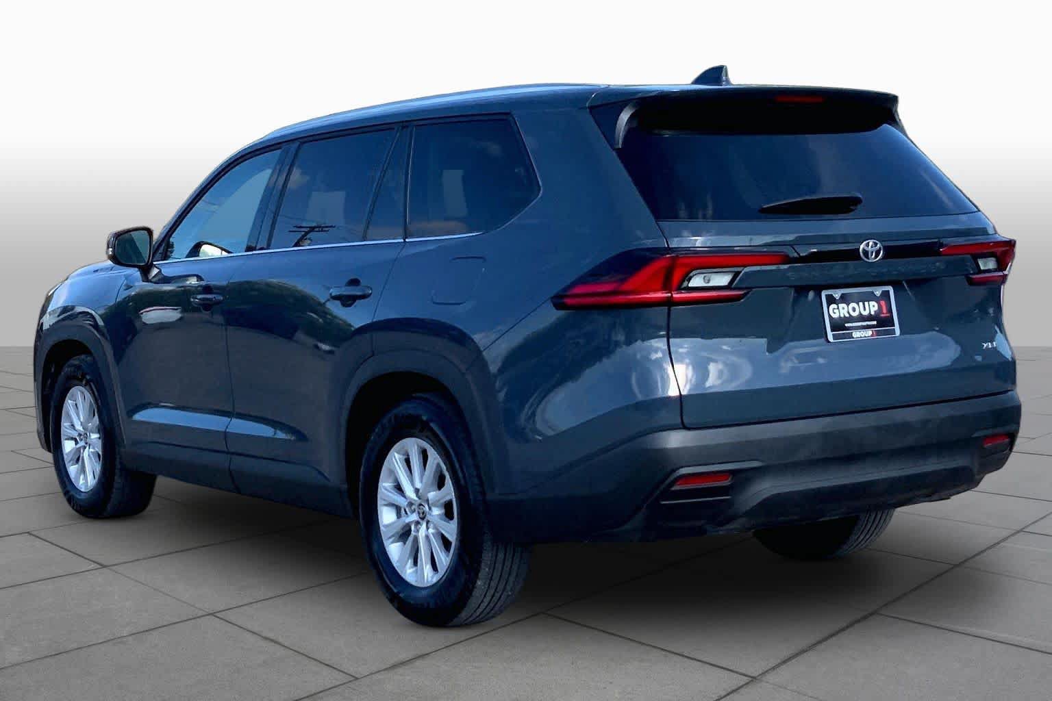 Used 2026 Toyota Grand Highlander FWD image 12