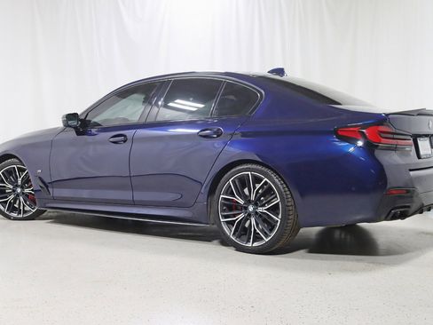 Used 2022 BMW M550i xDrive image 10