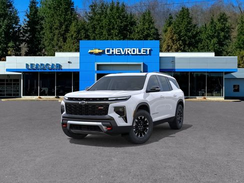 New 2026 Chevrolet Traverse Z71 w/ Driver Confidence Package image 32