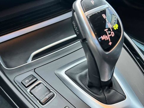 Used 2018 BMW 230i Coupe image 13