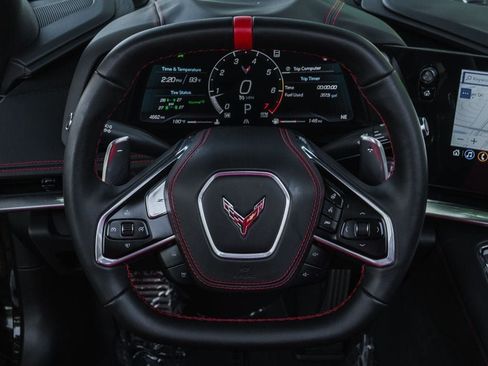 Used 2022 Chevrolet Corvette Stingray Premium Conv w/ Z51 Performance Package RWD image 16