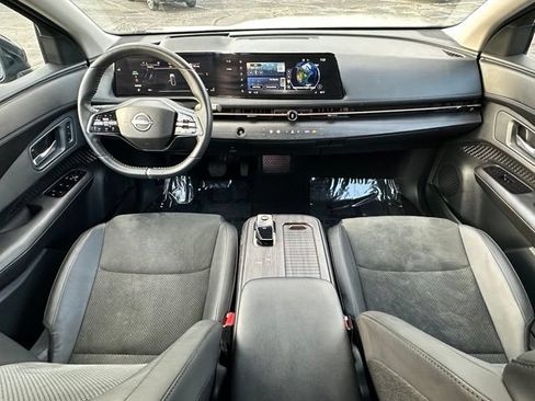 Used 2024 Nissan Ariya AWD image 29