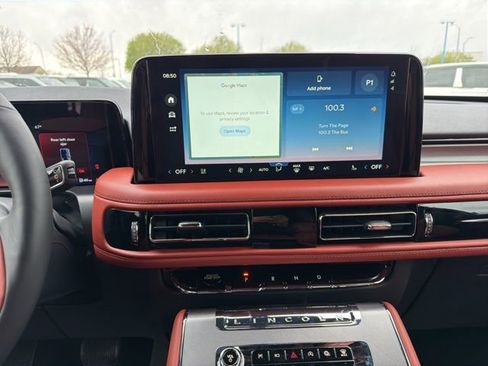 New 2026 Lincoln Aviator Reserve AWD/4WD image 19