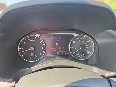 Used 2023 Nissan Altima 2.5 SR FWD image 22