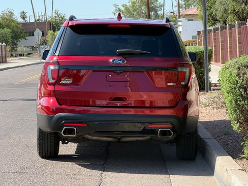 Used 2017 Ford Explorer Sport w/ Equipment Group 401A AWD/4WD image 5