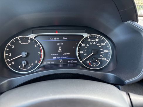 Used 2025 Nissan Altima 2.5 SV image 41