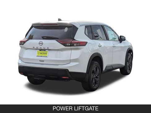 New 2026 Nissan Rogue SV FWD image 8