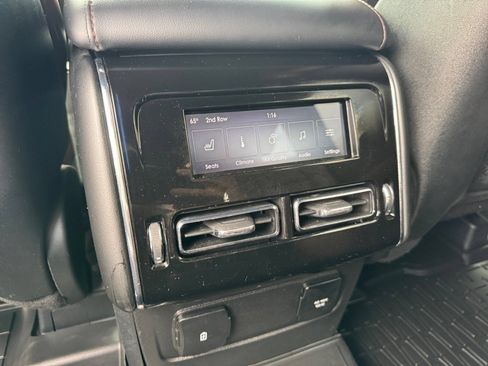 Used 2023 Lincoln Aviator Reserve w/ Equipment Group 201A AWD/4WD image 19