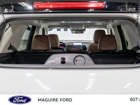 Used 2023 Ford Bronco Sport Outer Banks w/ Tech Package image 11