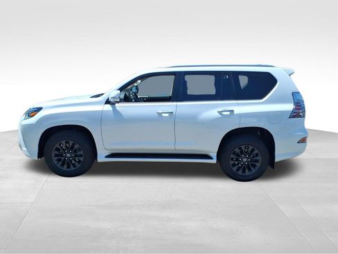 Used 2022 Lexus GX 460 Premium w/ Premium Package AWD/4WD image 24