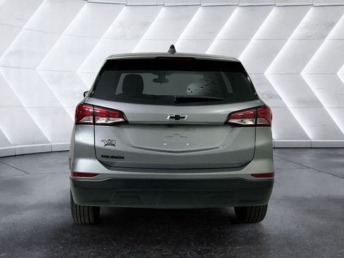 Used 2023 Chevrolet Equinox LS w/ Midnight Edition FWD image 5