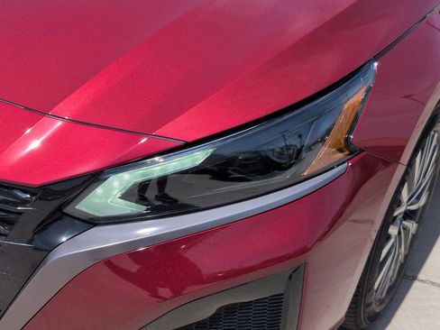 New 2026 Nissan Altima 2.5 SV FWD image 8
